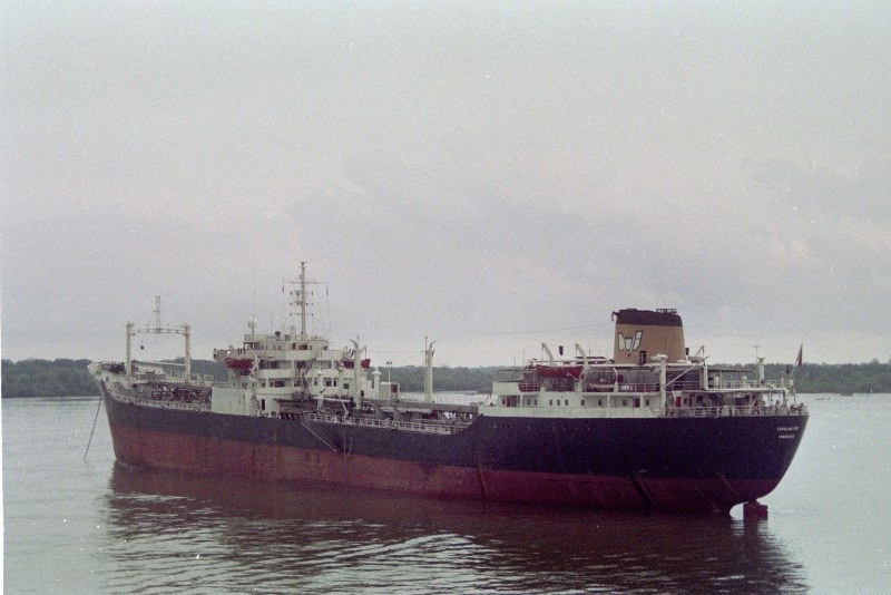 ARN75219900220001 CAROLINE COB