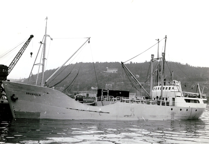 FAR30919640120001 BRUNHOLM