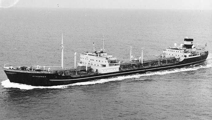 HAU20119540220001 NYHAMMER