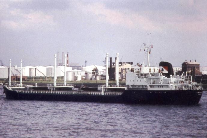 OSL34419610120001 FRUEN