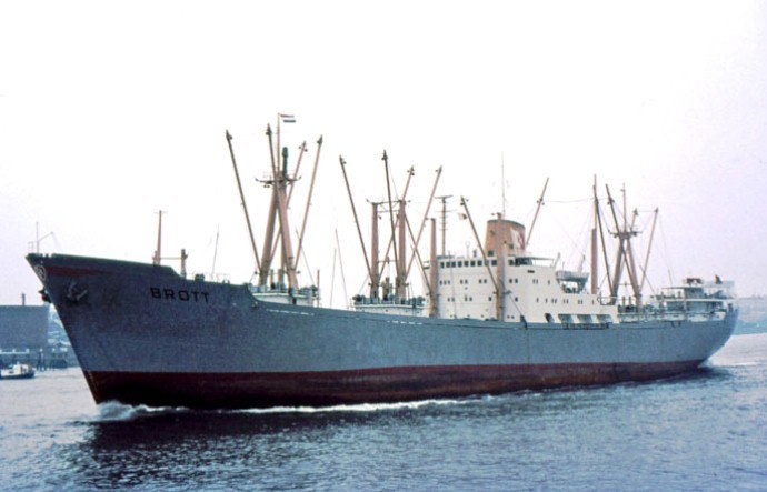 OSL36719590120001 BROTT