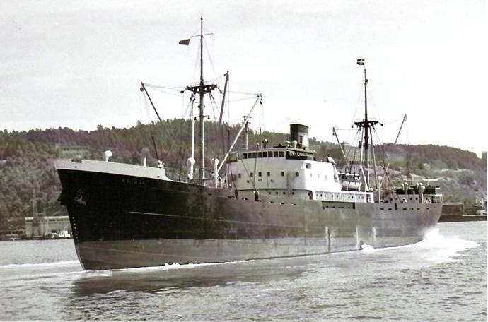 OSL38319600120002 MUI HENG.JPG