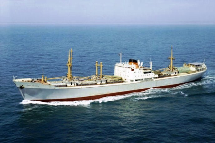 OSL40619590320001 FAIR LADY