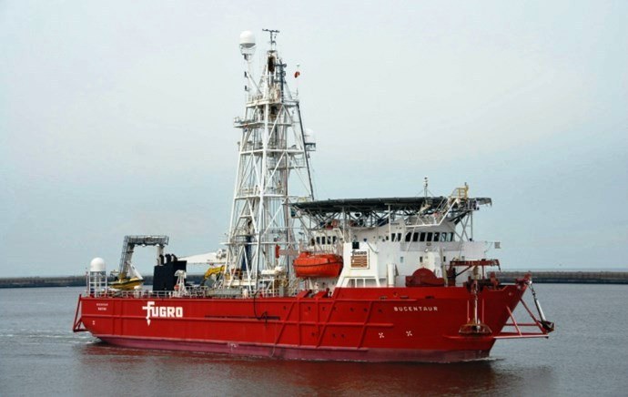 OSL43919870120001 BUCENTAUR