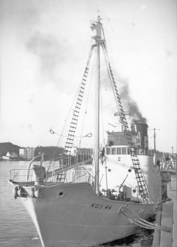 SFJ00119490420001 KOS 44