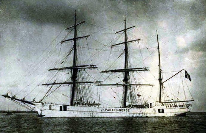 SFJ05519160320001 PADANG