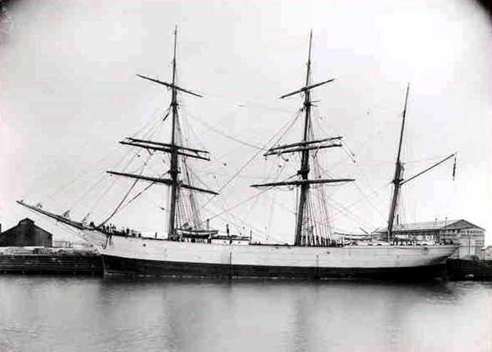 SKN27018970120001 BASS ROCK