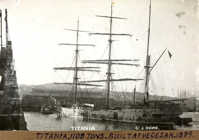 SKN28919161320001 TITANIA