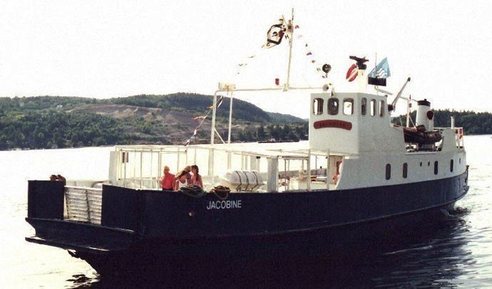 TRH11119670120001 FJELLVAROY